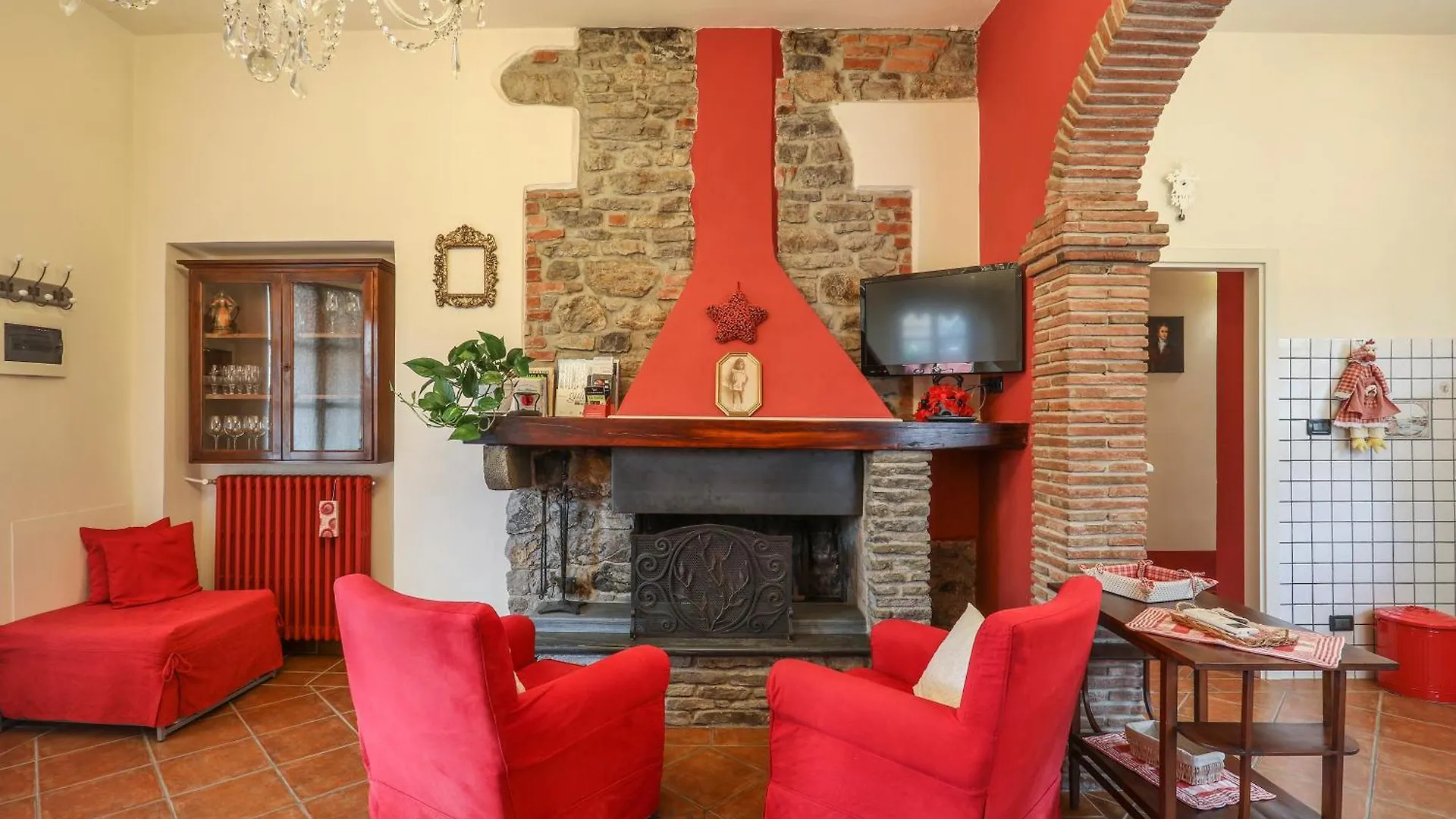 Home Hill Capannori Holiday home